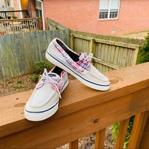 Low rise sperrys